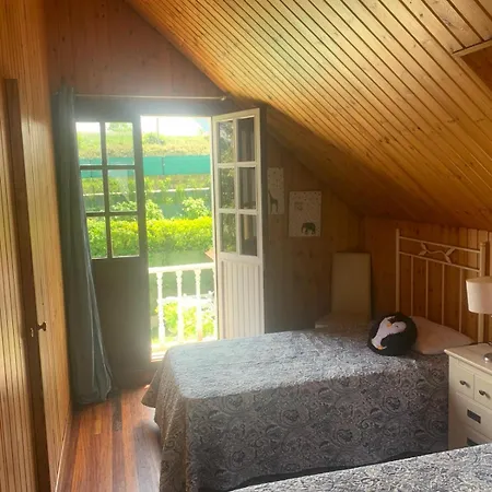 La Casa Azul Con Piscina Holiday home Miengo