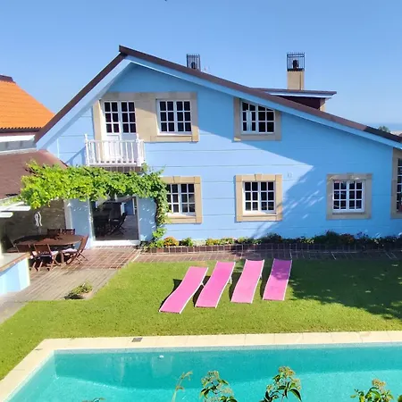 La Casa Azul Con Piscina Tatil Evi Miengo