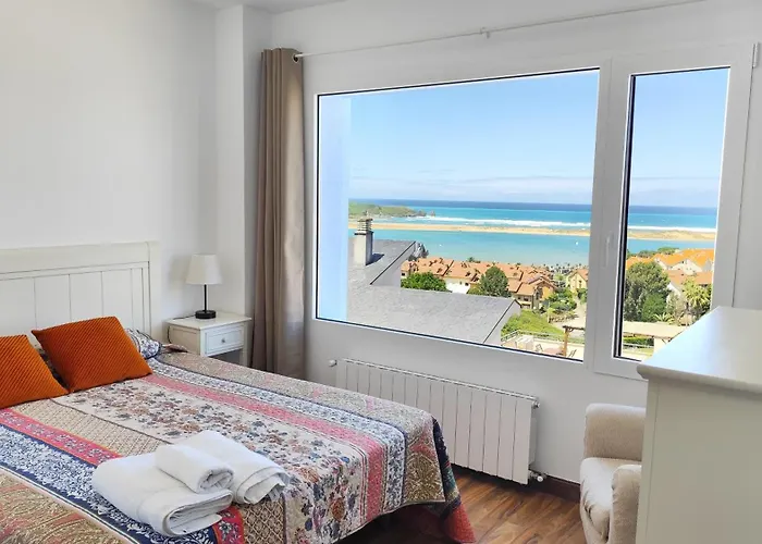 La Casa Azul Con Piscina Holiday home Miengo